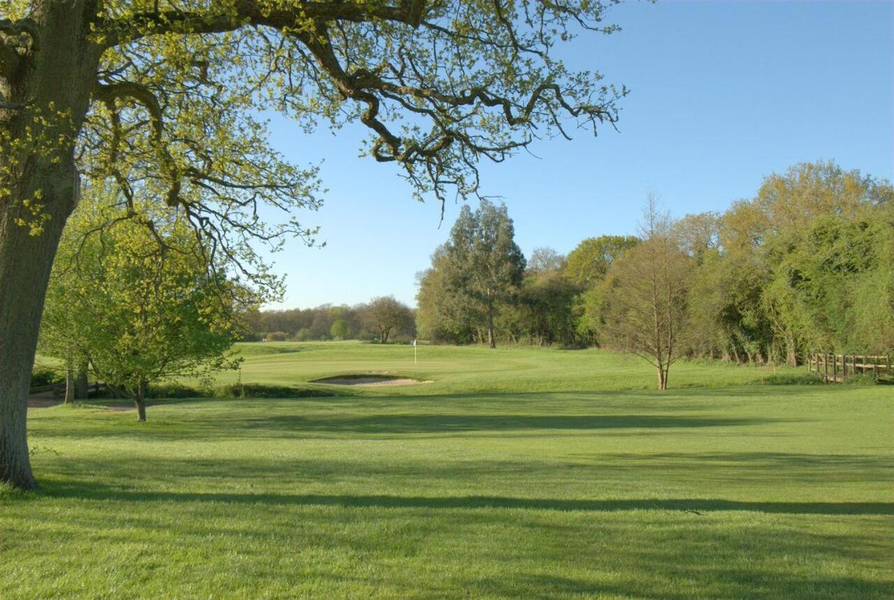 Blacknest Golf And Country Club Alton  Kültér fotó